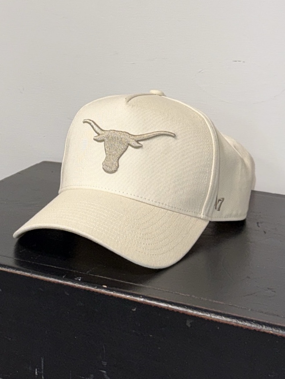 47 Beige/ Cream Longhorn Logo Cap